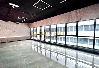 On SZR Road | Fully Fitted | Glass Partitioned
