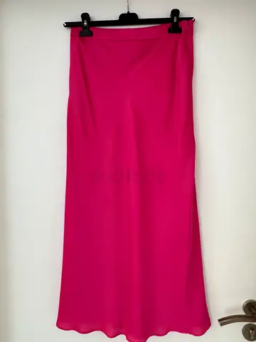 Pink skirt size 40/M