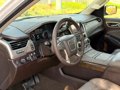 2018 GMC YUKON — фото 9