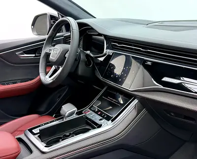 2024 AUDI SQ8 — фото 7
