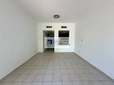 Bright & Spacious Studio | Prime Location | Vacant