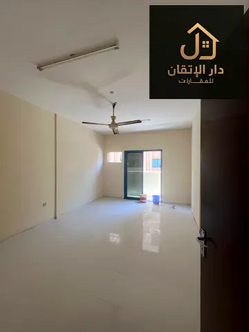 غرفتين وصاله مع موزع | اتنين بلكون | موقع مميز | تسهيلات في السداد | عموله 5 %