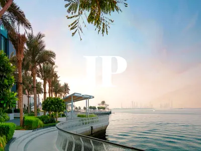 فرصة استثمارية بإطلالة بحرية | منزل فاخر بأسلوب حياة استثنائي  شقة من 3 غرف نوم على الواجهة البحرية | ميناء خور دبي | إطلالات برج خليفة والمارينا
