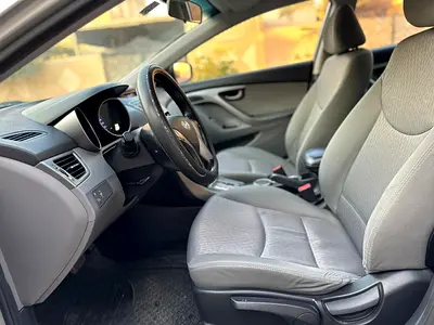 صورة 10 لـ 2014 Hyundai ELANTRA