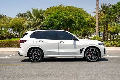 2025 BMW X5 M60i xDrive — zdjęcie 6