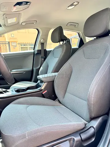 Kia K4 LX, миниатюра 8