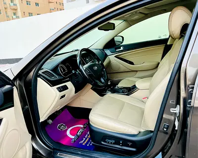 2015 KIA CADENZA 照片 8