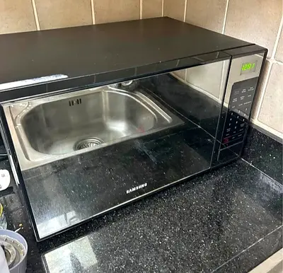 Microwave