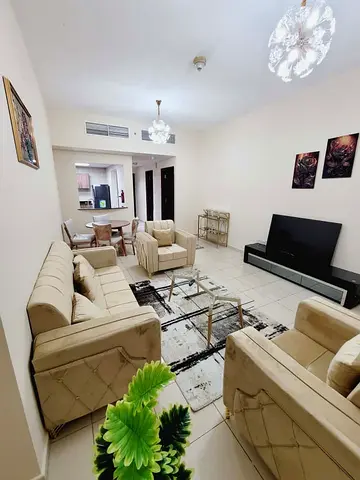 Garden / Swimming Pool / Gym / Mosque / Including Bills With Internet / Luxurious And Integrated Tower