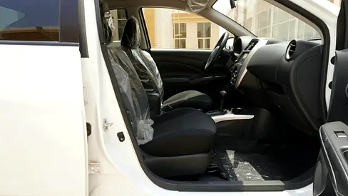 2023 Nissan SUNNY 照片 16