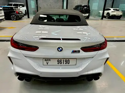 صورة 6 لـ 2020 BMW M8