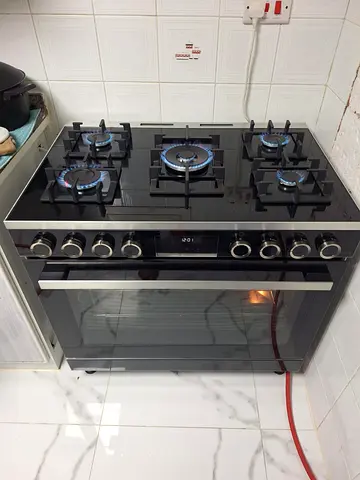 Bosch series 8 gas cooker 90 by 60