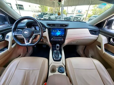 2020 Nissan X-TRAIL 照片 9