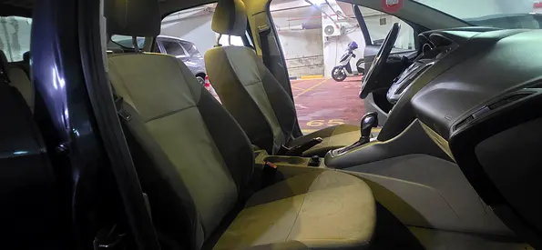 2013 FORD FOCUS 照片 13