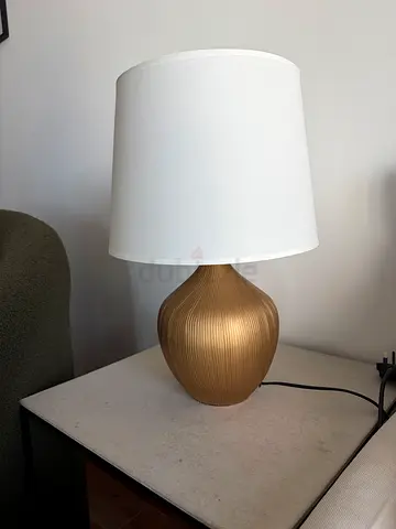 Gold Ribbed Table Lamp with White Shade - Good Condition