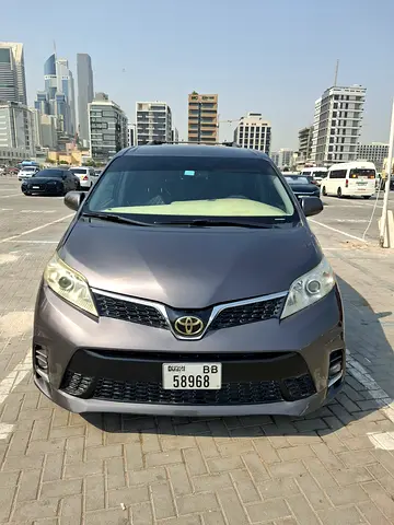 صورة 3 لـ 2015 Toyota SIENNA