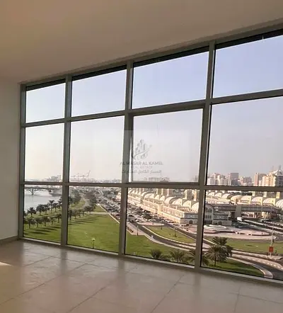 First Occupancy in a Luxury Tower 🌊= Direct Sea View 🏋️♂️ Free Gym 🚗 1 Free Parking Space 🛠️ Free Maintenance 📄 Contract Attestation by Owner 5%