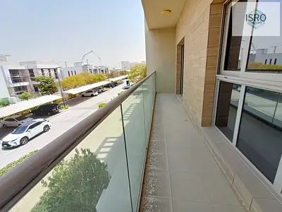 1BEDROOM 2BATHROOM with Big Balacony open View