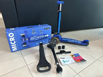 Micro Mini 3IN1 Deluxe Plus Scooter