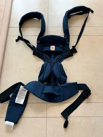 Ergobaby baby carrier