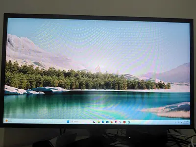 32-inch 1080p LED TV in good working condition