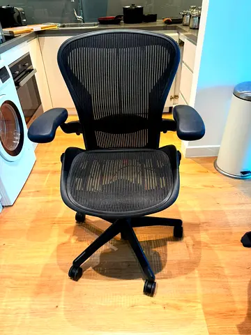 Herman Miller Aeron Office Chair type B Fully Loaded