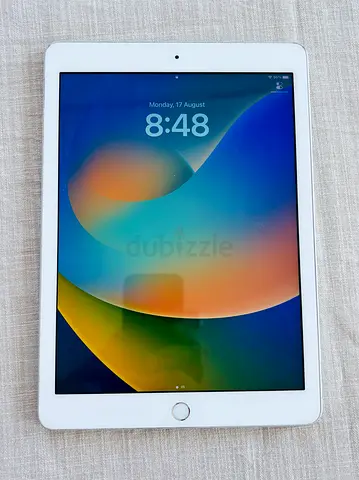Apple iPad (Wi‑Fi) - 9.7" white, 5th generation