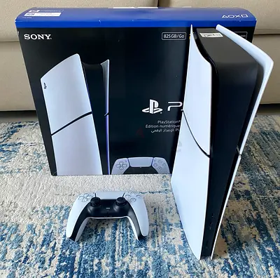 Sony PS5 Slim Digital Edition UAE Version With 1 Controller and Box