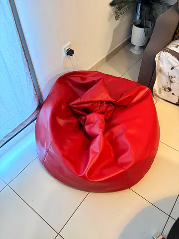 Bean Bag red colour only AED 40 only