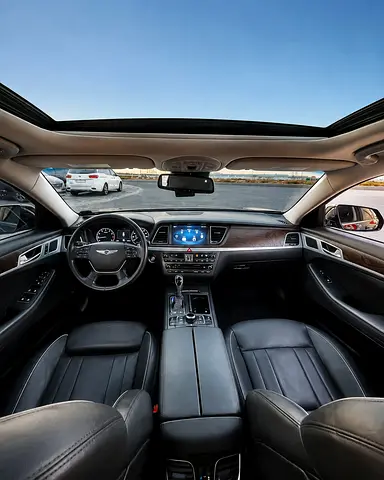 صورة 6 لـ 2015 Genesis G80