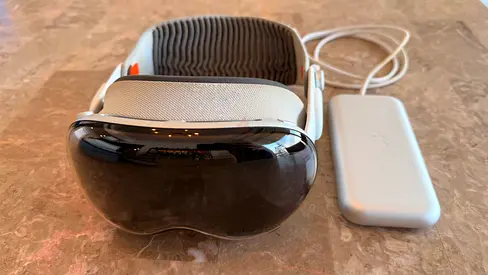 Apple Vision Pro 1TB – Great Condition