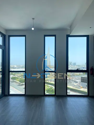 1 BR Apartment in Dubai Production City