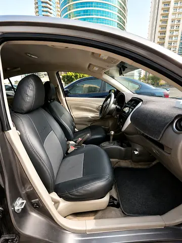 2015 Nissan SUNNY 照片 10