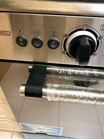 Super General stainless steel 5 burner gas cooker with oven with - excellent condition