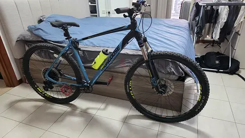 Hardtail Mountain Bike - 29" XL. Mongoose Tyax Ecpert.