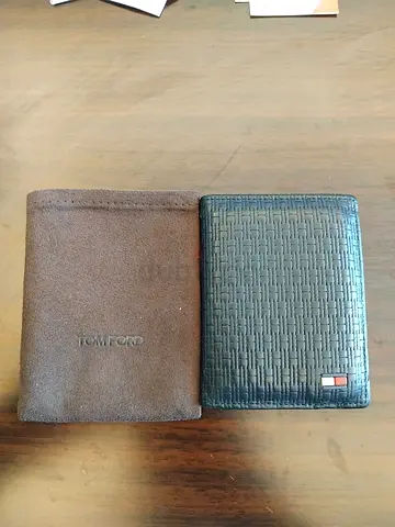 Tommy Hilfiger Genuine Leather Bifold Wallet