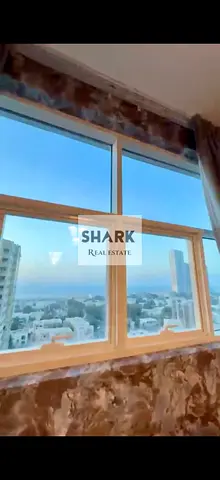 للبيع شقه غرفه وصاله بابراج عجمان وان إطلاله بحريه