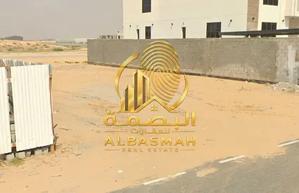 للبيع أرض سكنية بموقع مميز في منطقة حَيّ حوشي – الشارقة