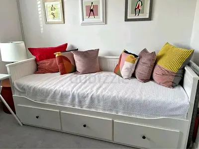 IKEA Hemnes Daybed with 2 Mattresses in perfect condition