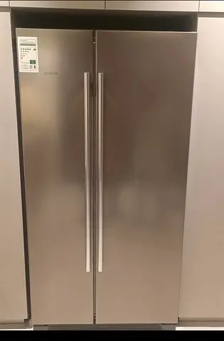 Siemens side by side refrigerator