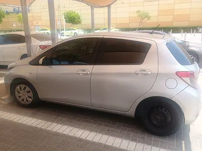 صورة 7 لـ 2013 Toyota YARIS