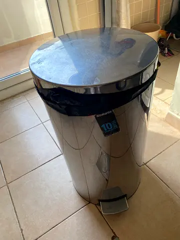 Stainless steel pedal bin - 60 L