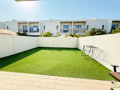 LUXURY 3BHK WITH GARDEN MAID ROOM STORE ROOM JUST 130K