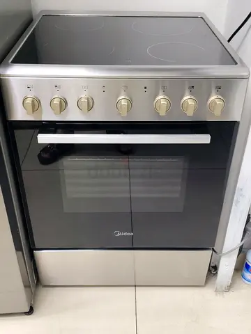 Midea 60cm Electric Ceramic Hob with Oven - Good Working Condition