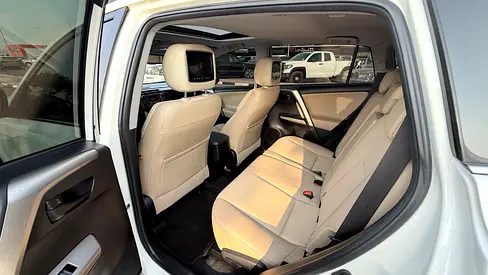 2015 Toyota RAV 4 照片 11