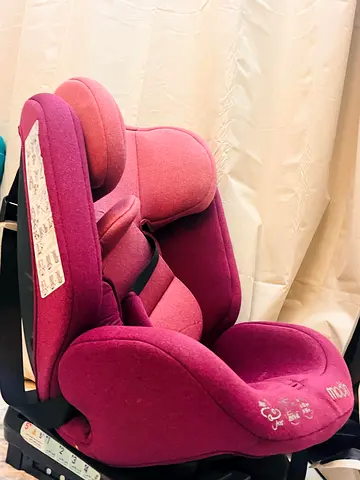 Used Maxi-Cosi Convertible Child Car Seat - Deep Pink