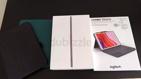 Excellent condition Ipad bundle