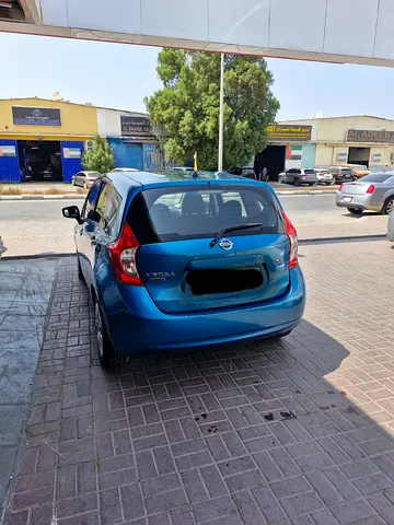 2015 Nissan VERSA 照片 5