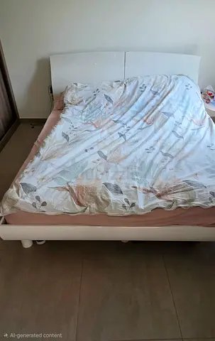 King-Size Bed for Sale – Excellent Condition