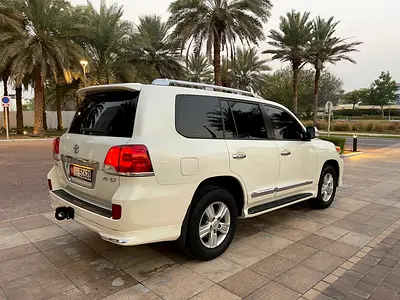 صورة 12 لـ 2014 Toyota LAND CRUISER